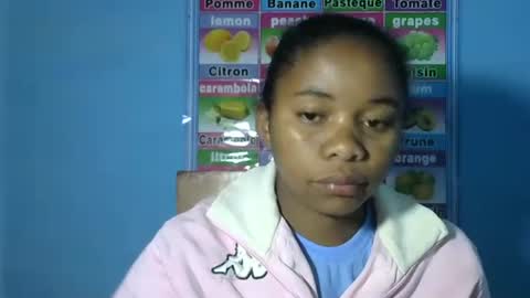 Snapshot of twenkle chatting on October 6, 5:13 am LORAH online show from October 6, 5:13 am