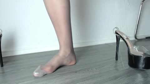 Megan online show from March 5, 3:51 am