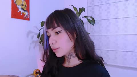 Snapshot of ulala_martina chatting on September 22, 1:04 am Martina online show from September 22, 1:04 am