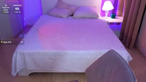 umpa_lummpa_ online show from November 2, 11:02 am