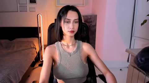 unaericaabistrong online show from January 18, 6:26 pm