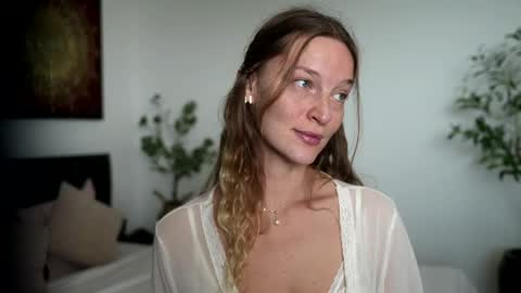 Sasha online show from February 6, 2:15 am