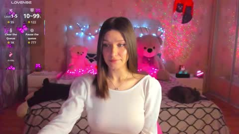 Di online show from November 7, 1:17 pm