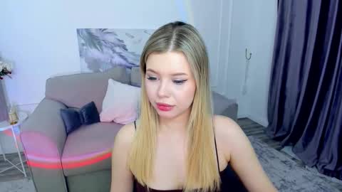 Alice online show from November 19, 12:27 pm