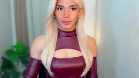 Miss Andrea online show from April 20, 6:44 pm