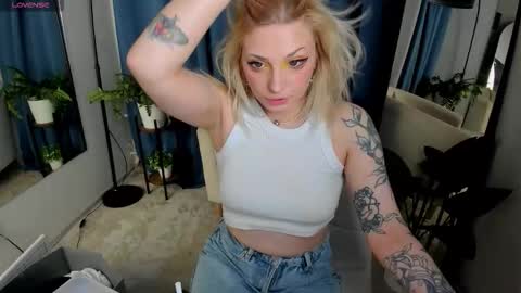 Cute Elf Girls online show from January 18, 9:33 pm