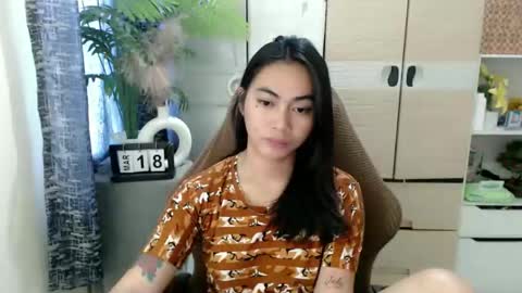 urasian_erica online show from March 18, 5:12 am