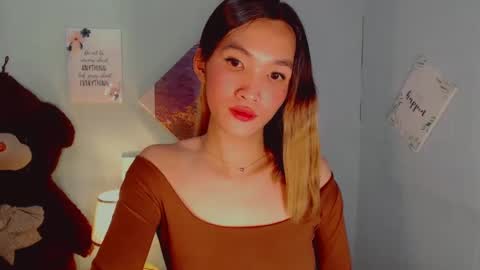 urblossom_harahxxx online show from January 22, 5:26 am