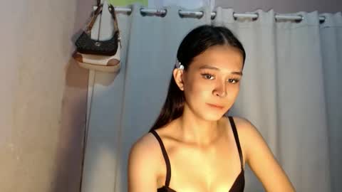 stephanie online show from April 13, 8:04 am