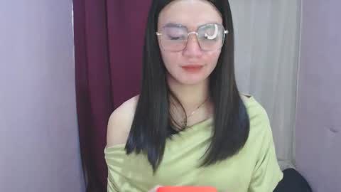 Katey online show from March 31, 6:46 am