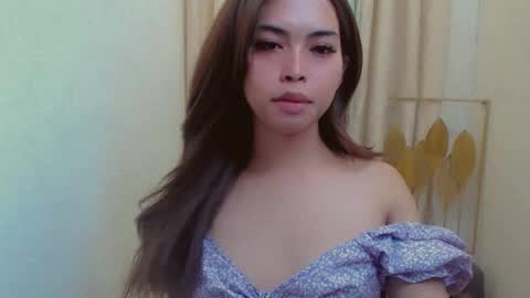 jasmine online show from April 27, 10:34 am