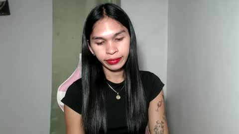 ursweet_zeviixx online show from November 17, 6:41 pm