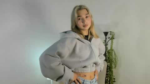 Victoria online show from March 24, 3:12 am