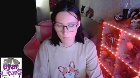 Cara online show from October 23, 12:33 pm