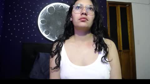 Vainilla online show from December 22, 3:31 am