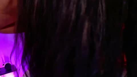 Valen Scott online show from February 8, 1:01 pm