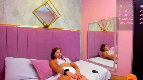 valentina_ferrer_ online show from May 8, 3:21 am