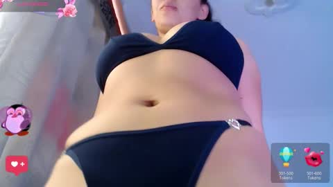 Snapshot of valentina_nappi96 chatting on September 17, 3:10 pm VALE online show from September 17, 3:10 pm