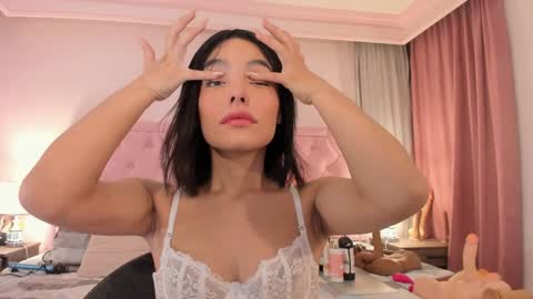 Vale Toro  online show from January 26, 11:28 am