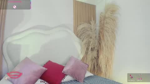 valeria_carter_ online show from March 25, 8:45 pm