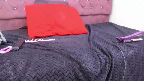 VALERIA online show from November 5, 4:45 pm