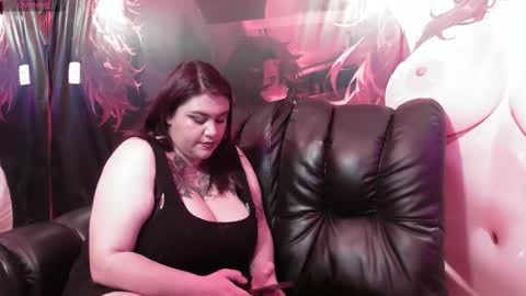 Snapshot of valeria_morgan07 chatting on October 3, 2:11 pm Valeria online show from October 3, 2:11 pm