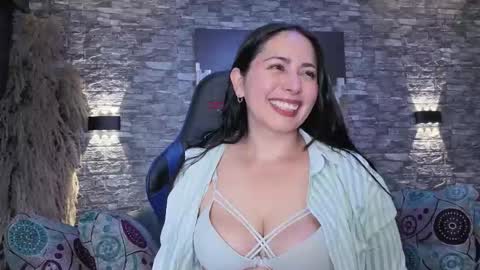 valeria_vg online show from May 11, 11:45 am