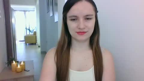 Snapshot of valeriafrannco chatting on March 5, 7:06 pm valeriafrannco online show from March 5, 7:06 pm