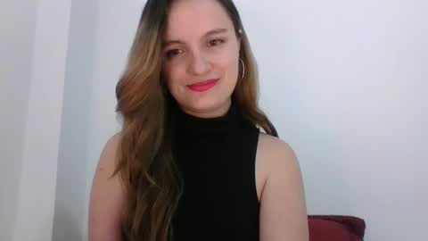 Snapshot of valeriafrannco chatting on January 25, 6:23 am valeriafrannco online show from January 25, 6:23 am
