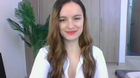 Snapshot of valeriafrannco chatting on January 25, 4:42 pm valeriafrannco online show from January 25, 4:42 pm
