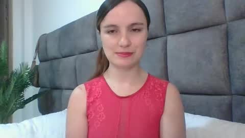 Snapshot of valeriafrannco chatting on February 4, 4:26 am valeriafrannco online show from February 4, 4:26 am