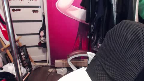 ValeriaXKiss online show from December 27, 7:14 pm