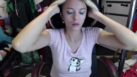 ValeriaXKiss online show from September 30, 8:13 pm