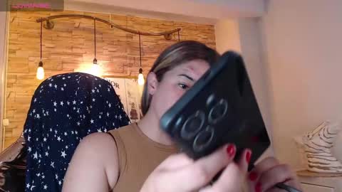 valerie_b online show from January 4, 7:34 pm