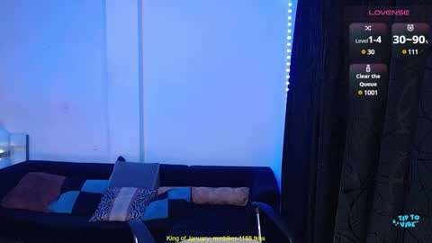 Snapshot of valerie_smile chatting on January 24, 11:48 am Valerie online show from January 24, 11:48 am