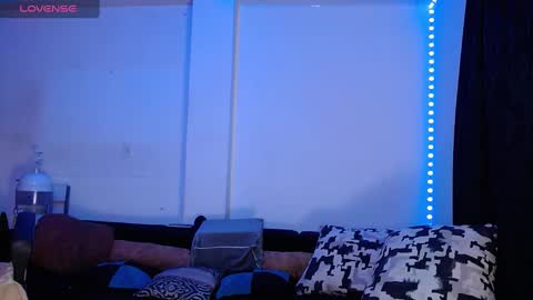 Snapshot of valerie_smile chatting on January 20, 6:10 am Valerie online show from January 20, 6:10 am