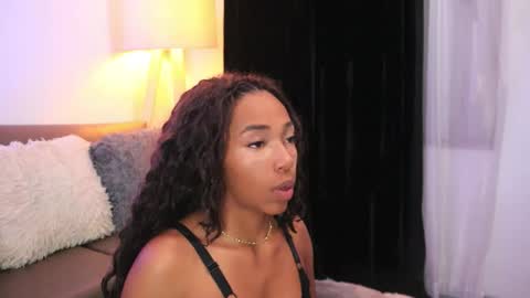 Valerie Style3 online show from March 2, 3:39 am