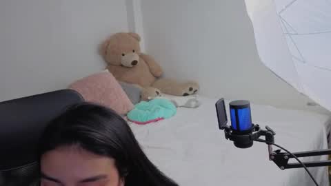 Juli C online show from April 14, 1:05 am