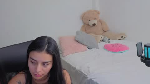 Juli C online show from April 3, 1:36 am