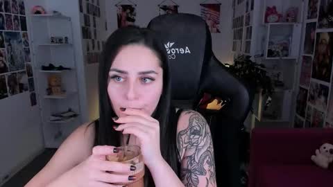 Valerie online show from January 13, 3:05 pm