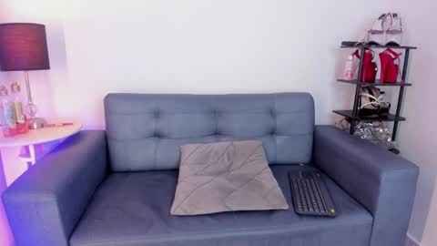 call me Maria online show from March 6, 2:09 am