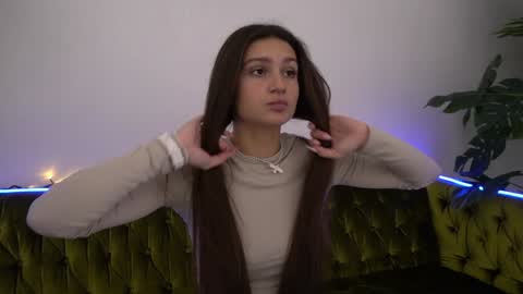 Snapshot of valeryroyale chatting on December 26, 2:16 pm Valery online show from December 26, 2:16 pm