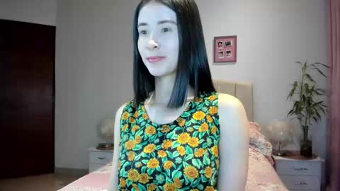 Snapshot of vallejo_macarena chatting on October 10, 4:06 am Macarena online show from October 10, 4:06 am