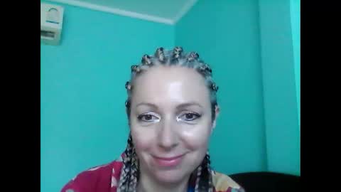 ValleriWind online show from February 11, 1:10 am