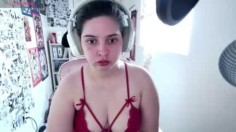 Im Violet online show from September 27, 6:37 pm