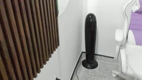 Vallolet Peach  online show from March 3, 1:33 am