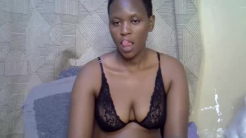 valma_bella online show from February 9, 5:54 pm