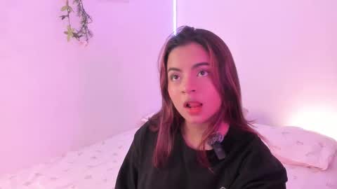 valy_shyness online show from November 18, 1:50 am