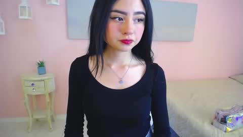 Isabella online show from February 11, 7:59 pm