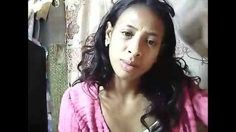 valysexyhot online show from May 30, 12:25 pm